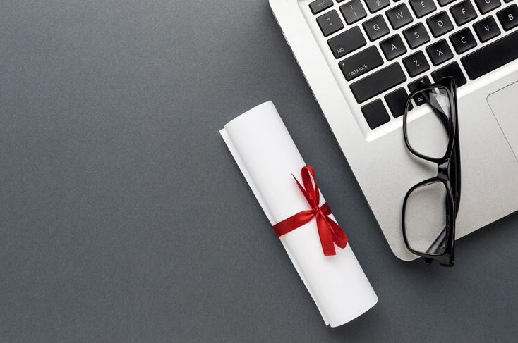 <p>طريقة التقديم للمعهد التقدم بالقبول من خلال مكتب التنسيق للطلبة المصريين او التنسيق الالكتروني ! </p>